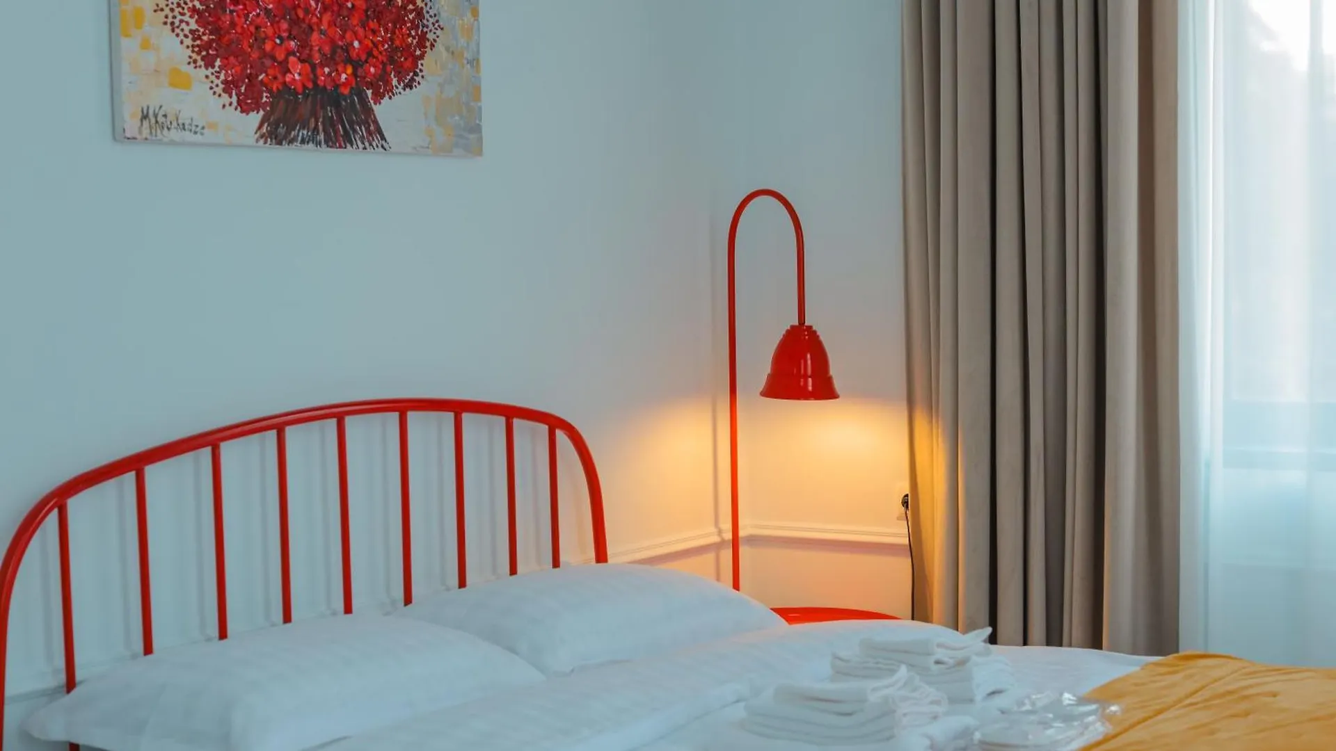 Charming Apartment Downtown Tbilisi