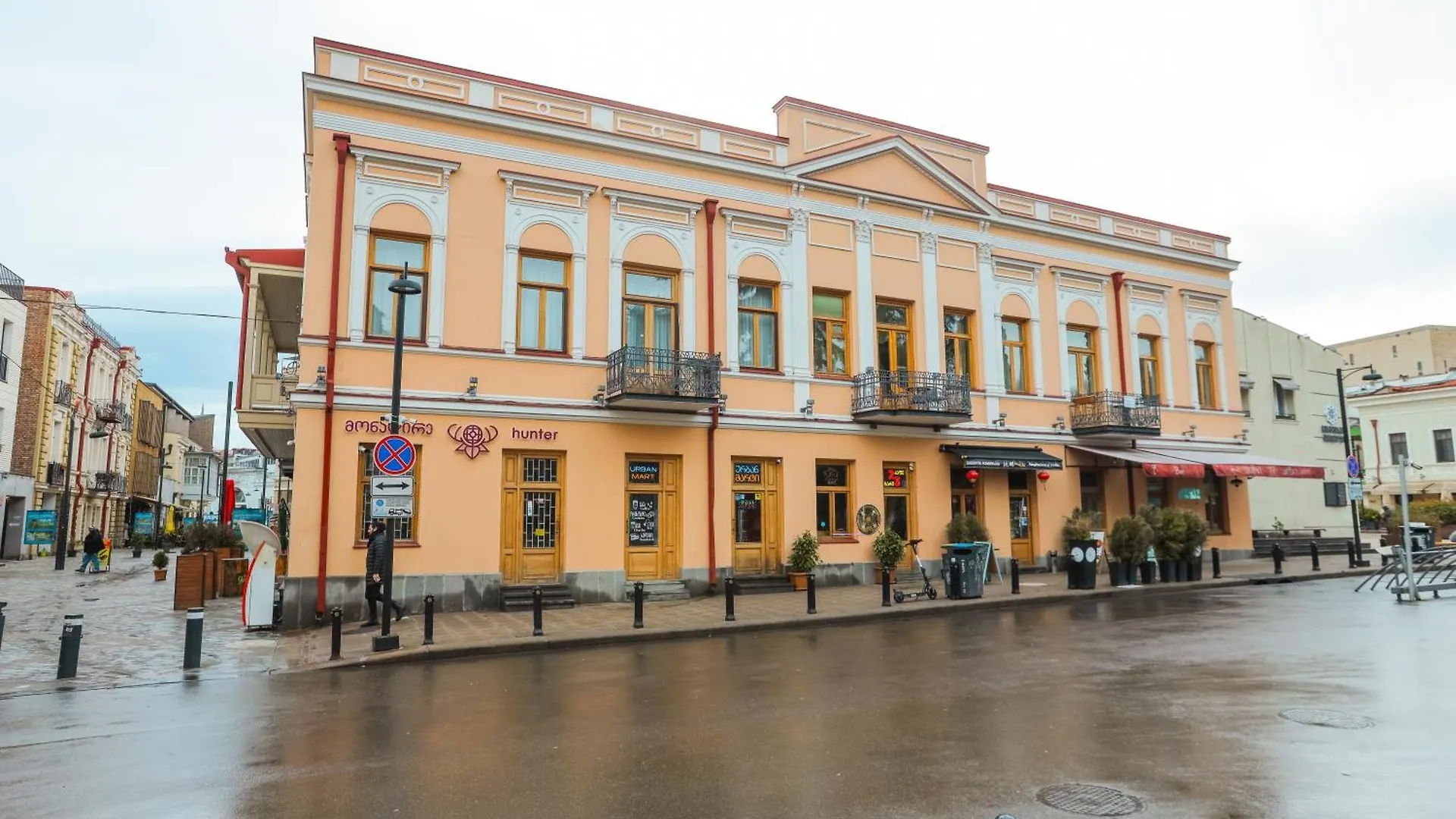 Charming Apartment Downtown Tbilisi 0*,